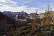 43 Tra larici coloratissimi